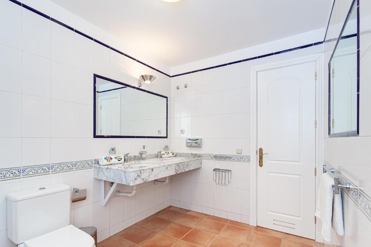 Stunning Villa With Breathtaking Ocean View Mogán Eksteriør bilde
